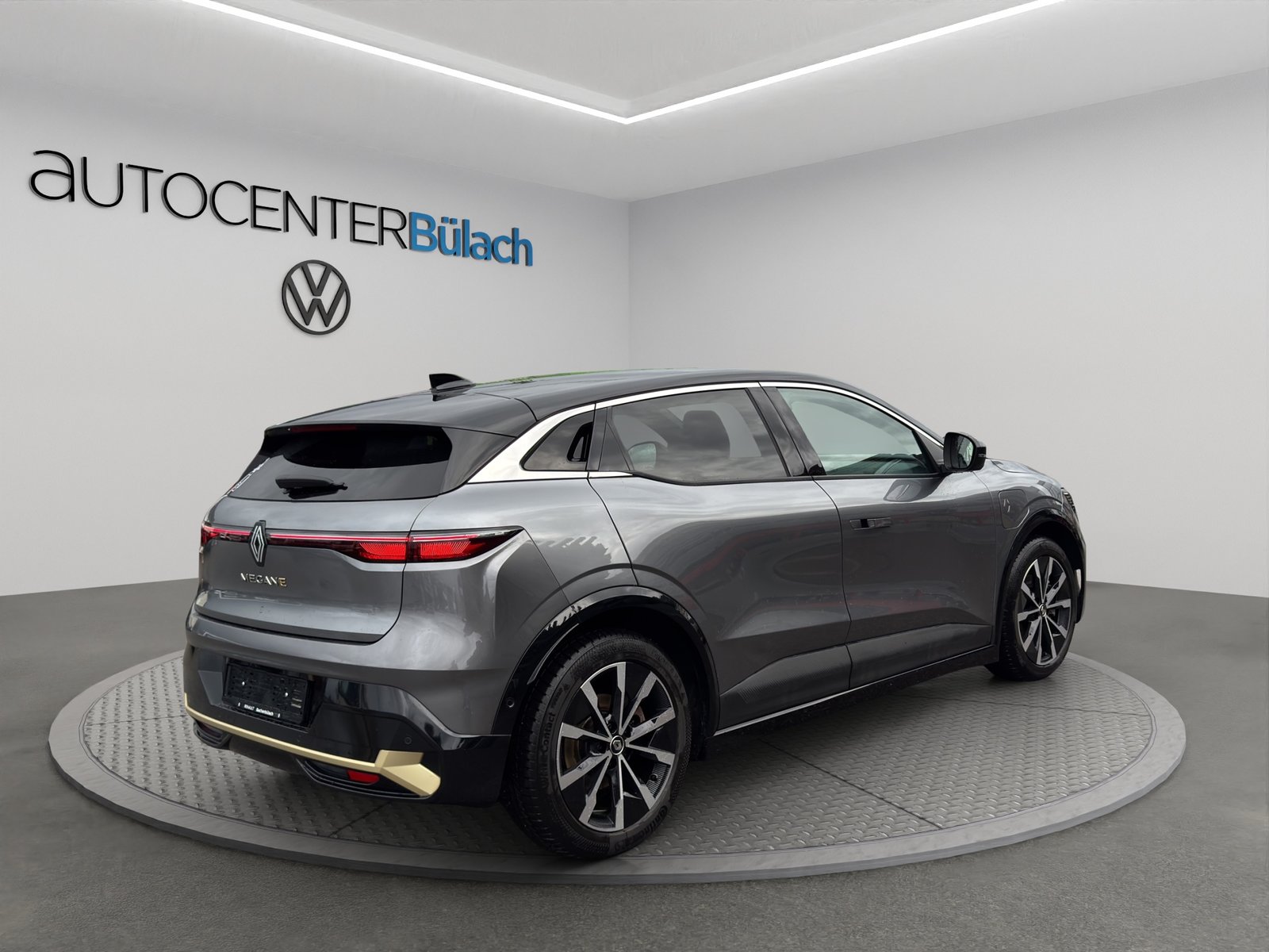 RENAULT Mégane E-TECH EV60 Iconic, Electric, Second hand / Used, Automatic - 5