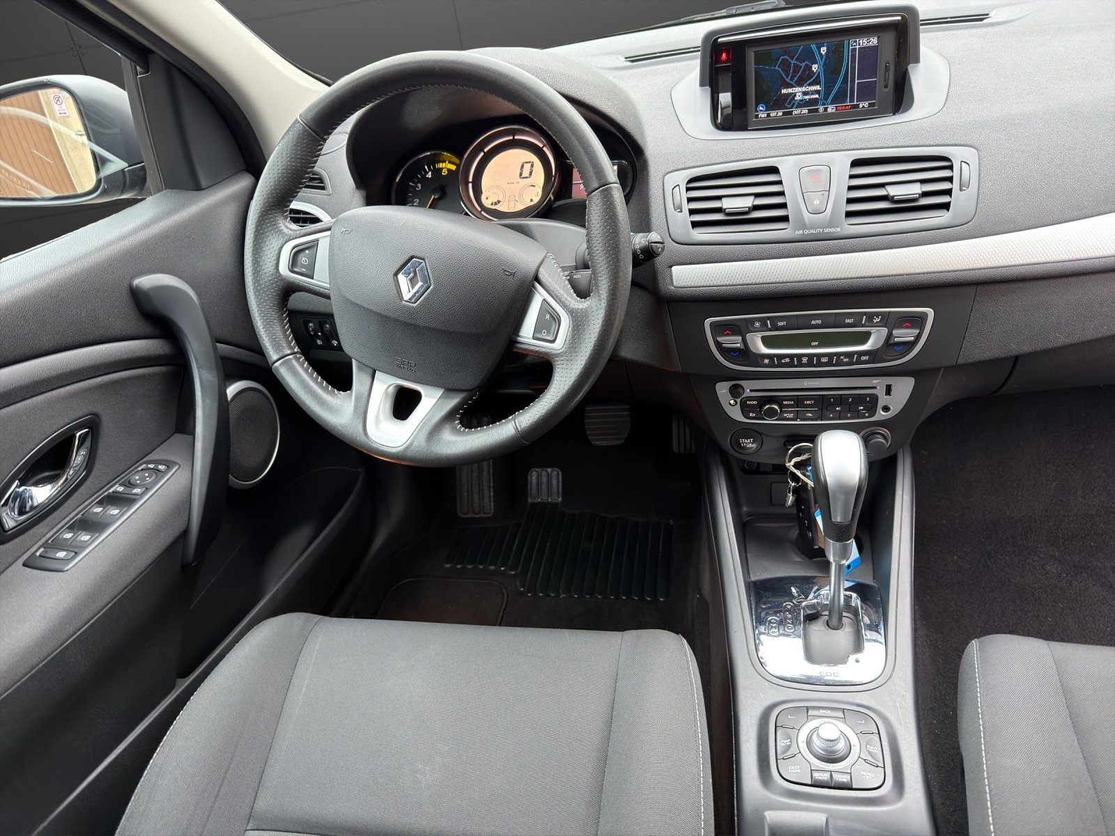 RENAULT Mégane 1.5 dCi Dynamique EDC, Diesel, Second hand / Used, Automatic - 7