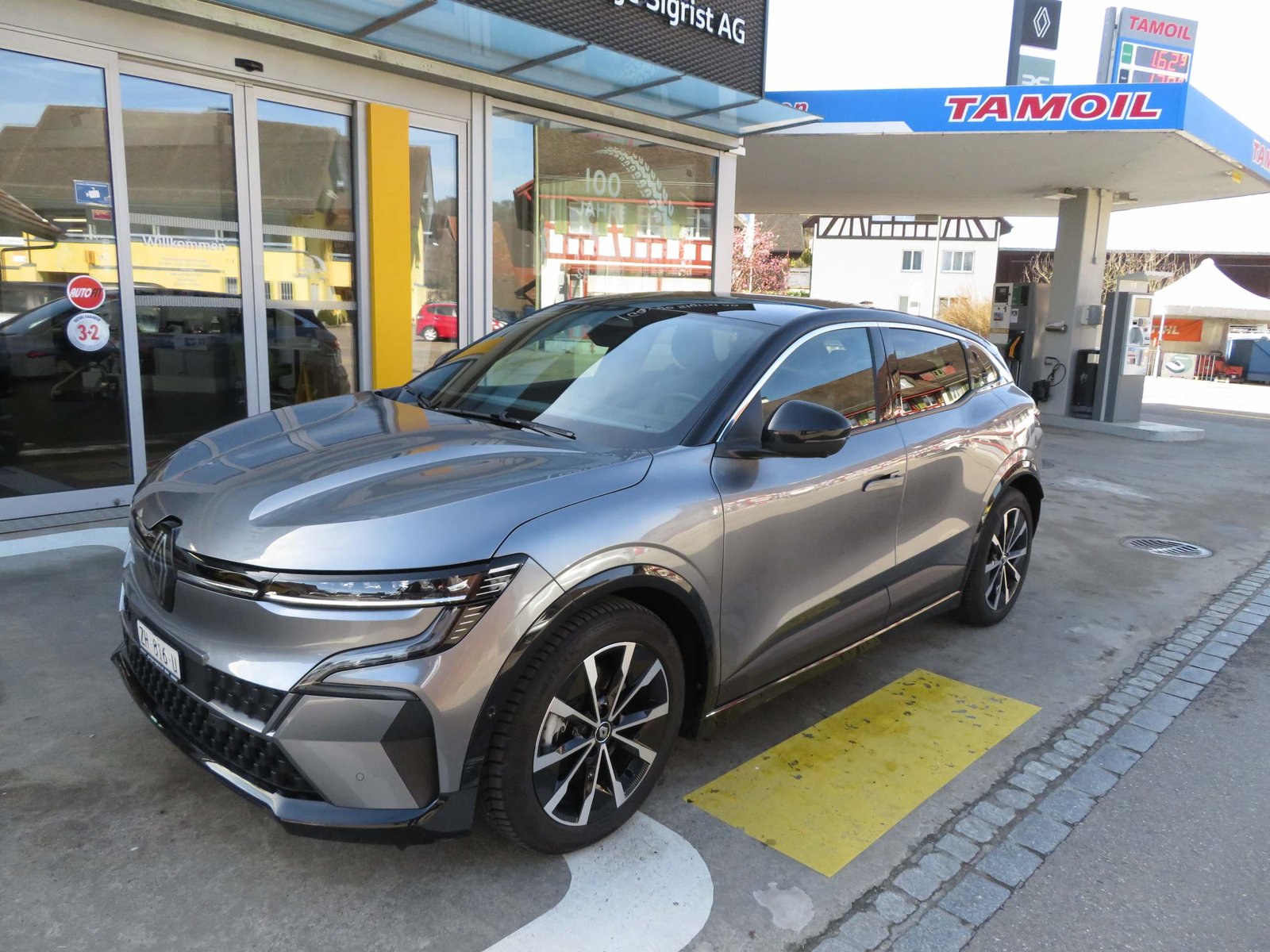 RENAULT Mégane E-Tech techno, Elektro, Occasion / Gebraucht, Automatik - 2
