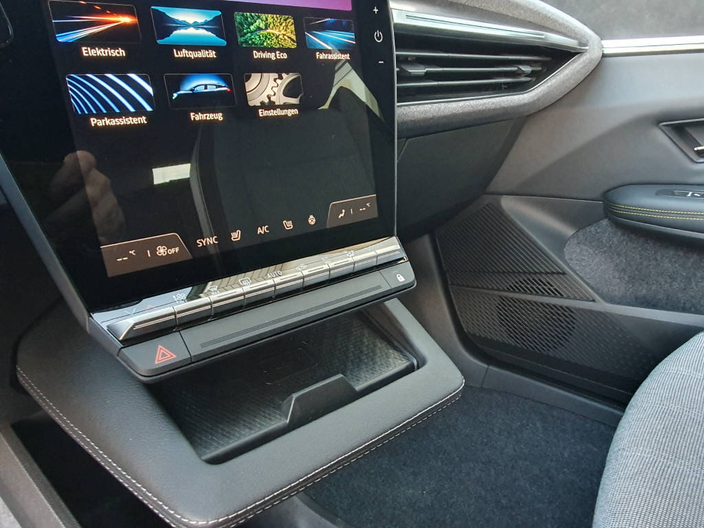 RENAULT Mégane E-Tech techno, Electric, Second hand / Used, Automatic - 7