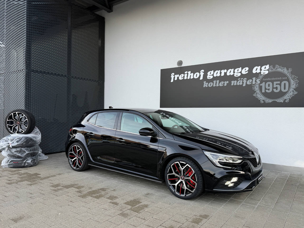 RENAULT Mégane Sport 1.8 T Trophy EDC