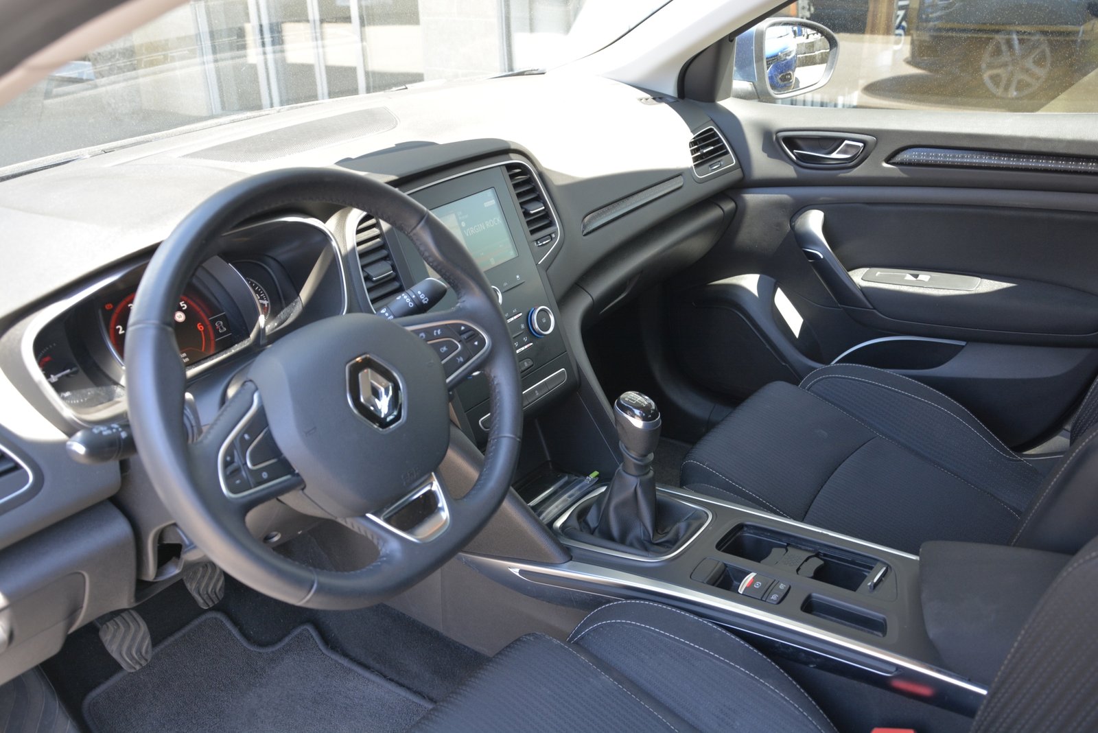 RENAULT Mégane 1.2 TCe 130 Zen, Benzina, Occasioni / Usate, Manuale - 5