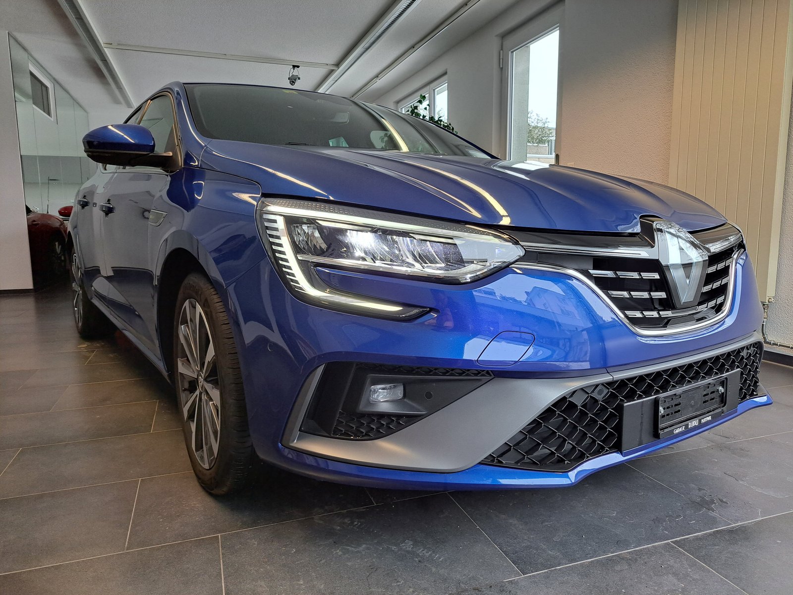 RENAULT Mégane Berline 1.3 16V R.S.Line EDC, Petrol, Second hand / Used, Automatic - 3