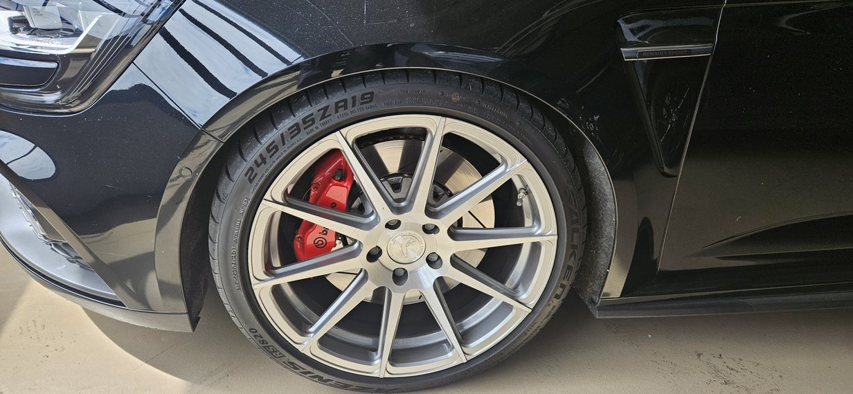 RENAULT Mégane Trophy 300, Benzin, Occasion / Gebraucht, Handschaltung - 7
