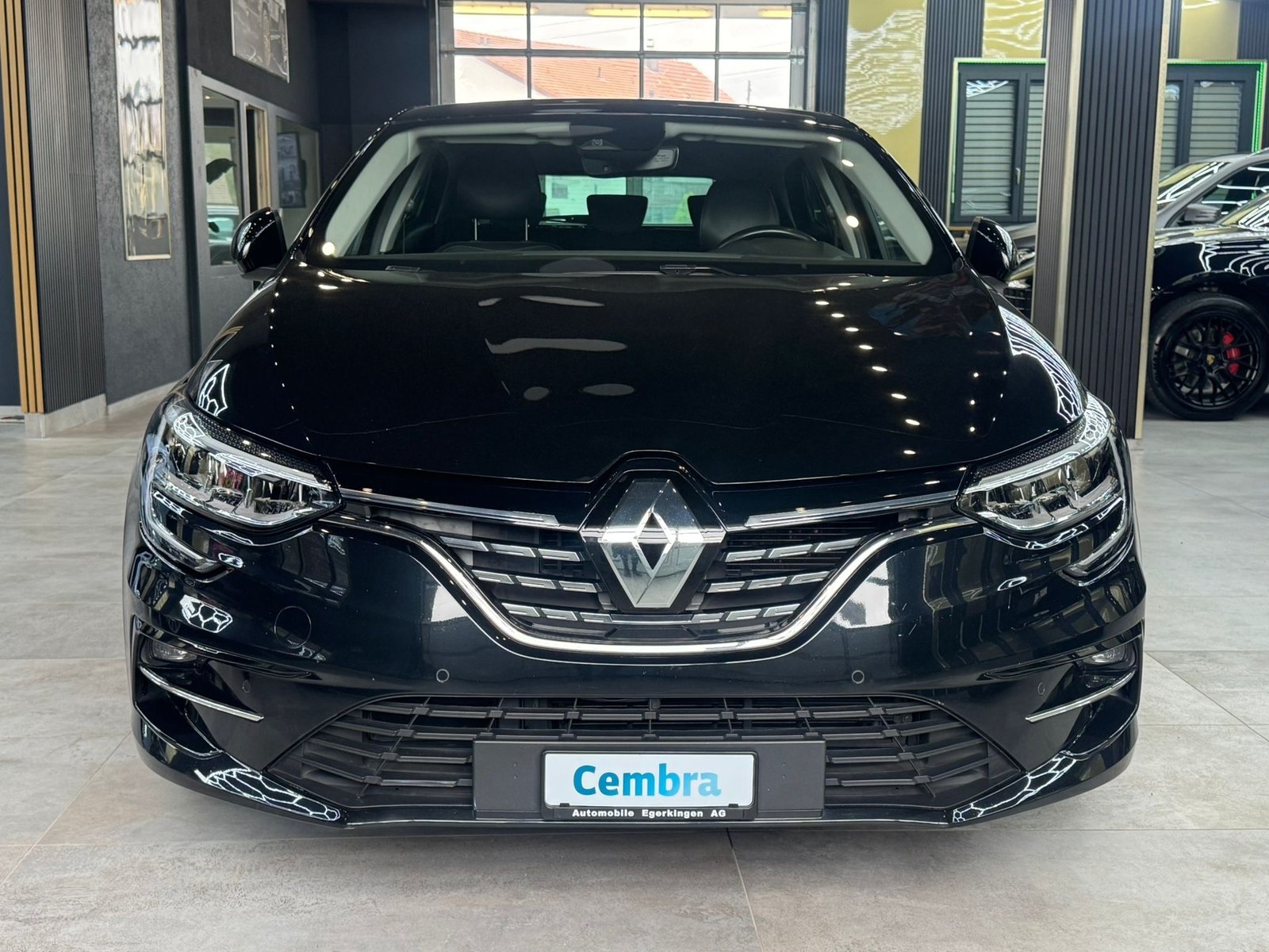 RENAULT Mégane Berline 1.3 16V Intens EDC, Essence, Occasion / Utilisé, Automatique - 2