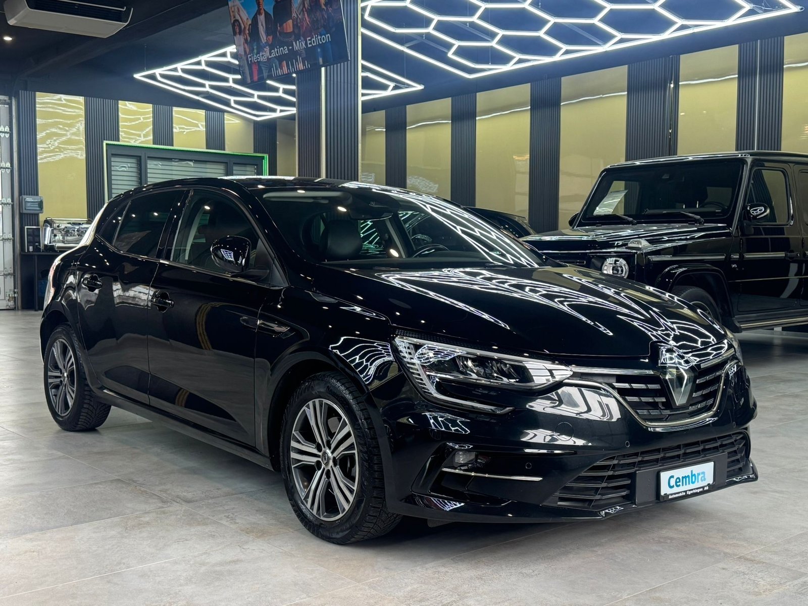 RENAULT Mégane Berline 1.3 16V Intens EDC, Essence, Occasion / Utilisé, Automatique - 3