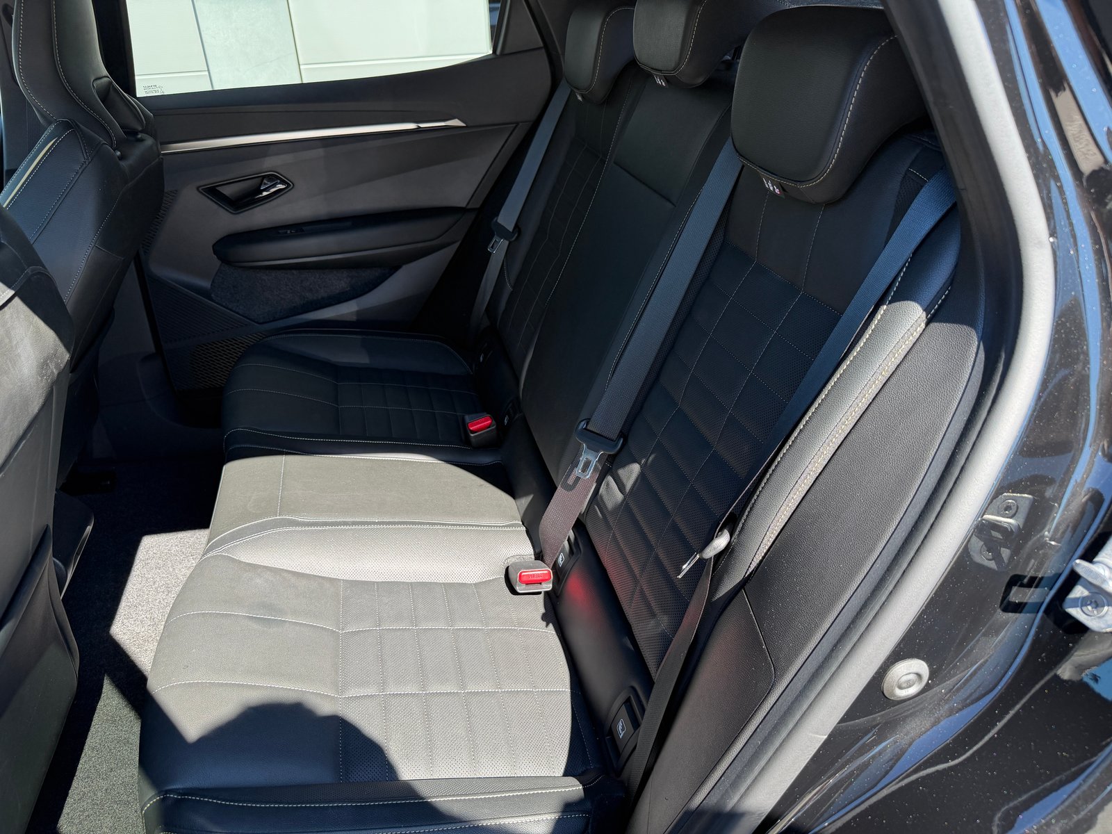 RENAULT Megane, Électrique, Occasion / Utilisé, Automatique - 6