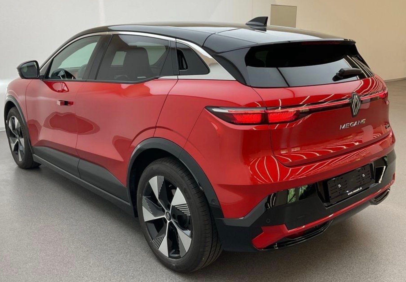 RENAULT Mégane E-TECH EV60 Iconic, Électrique, Occasion / Utilisé, Automatique - 2