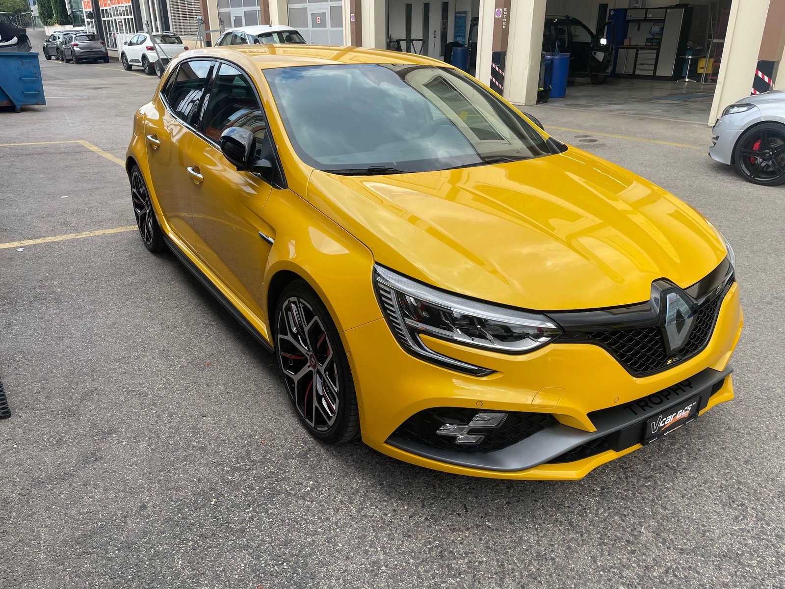 RENAULT Mégane R.S. 300 EDC, Essence, Occasion / Utilisé, Automatique - 7