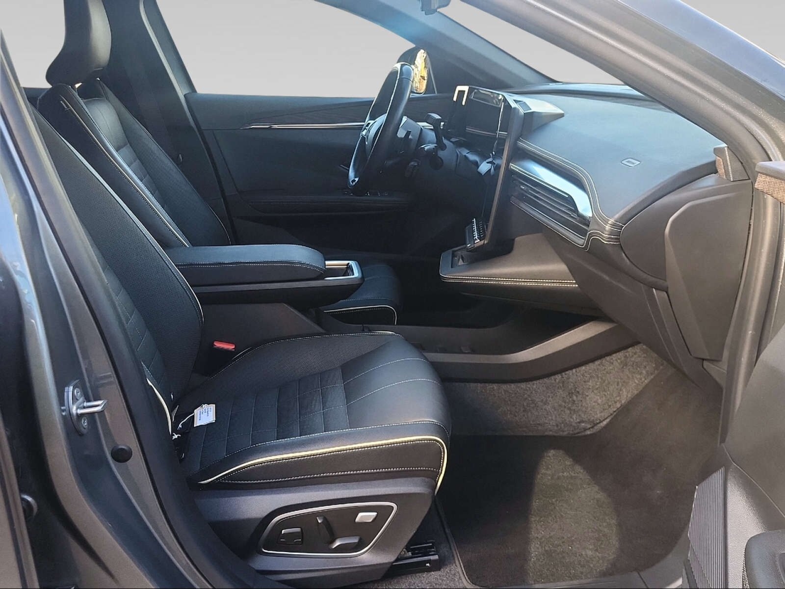 RENAULT Mégane E-T iconic EV60 220 opt, Électrique, Occasion / Utilisé, Automatique - 6