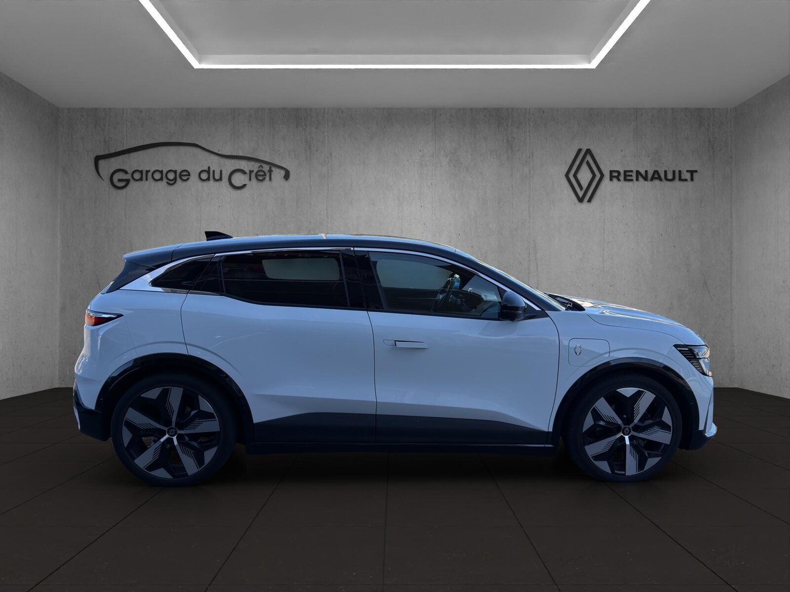 RENAULT Mégane E-Tech techno, Electric, Second hand / Used, Automatic - 6