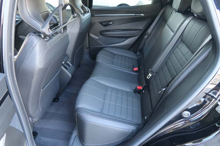 RENAULT Mégane E-Tech iconic, Electric, Second hand / Used, Automatic - 7