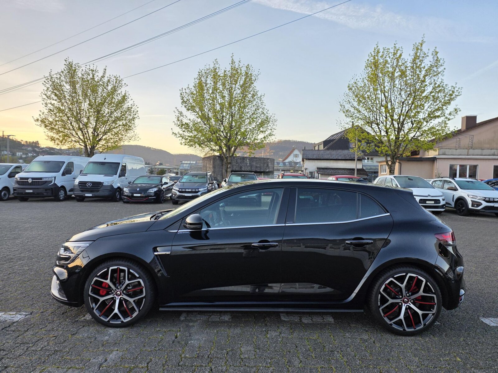 RENAULT Mégane Sport 1.8 T Trophy EDC, Benzin, Occasion / Gebraucht, Automatik - 2