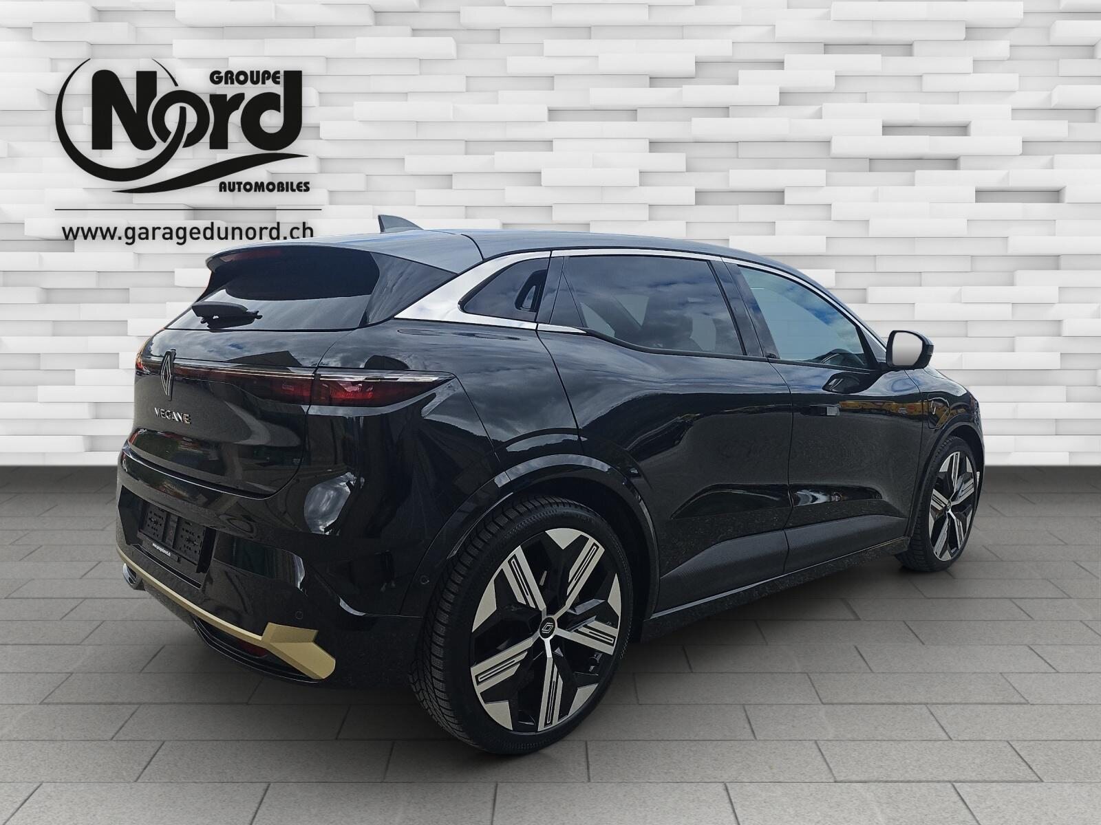 RENAULT Mégane E-Tech iconic, Electric, Second hand / Used, Automatic - 2
