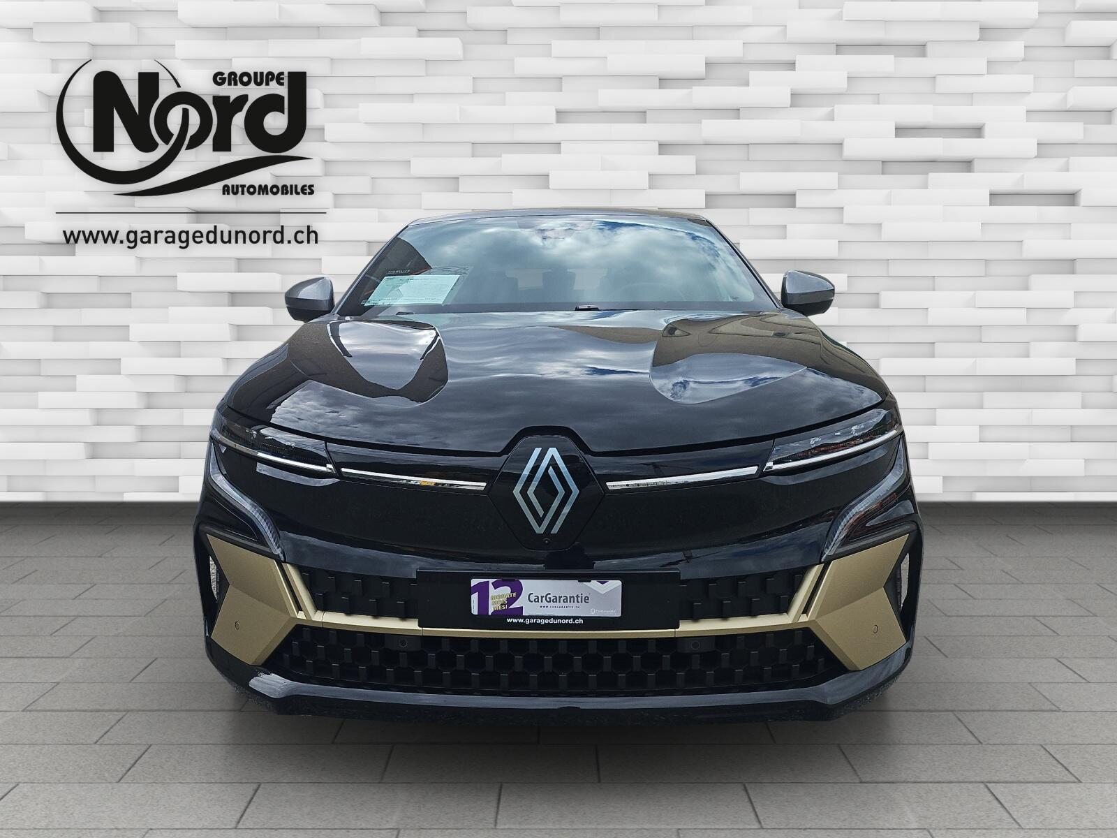 RENAULT Mégane E-Tech iconic, Electric, Second hand / Used, Automatic - 7