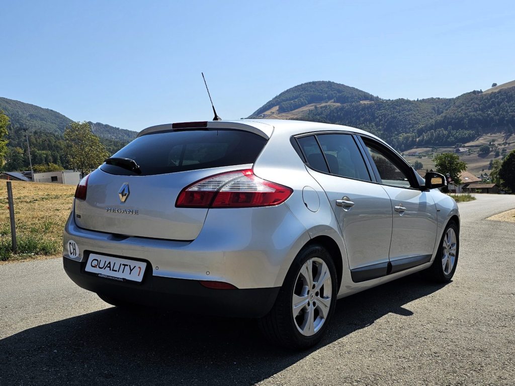 RENAULT MÉGANE 2.0 TCe Dynamique, Petrol, Second hand / Used, Manual - 7