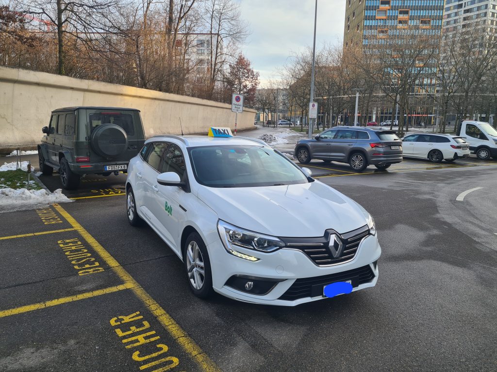 RENAULT MÉGANE 1.5 Blue dCi Zen EDC, Diesel, Occasion / Gebraucht, Automatik - 2