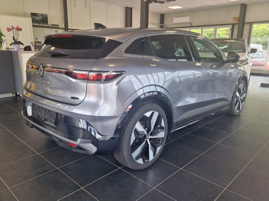 RENAULT MÉGANE techno E-Tech, Électrique, Voiture de démonstration, Automatique - 3