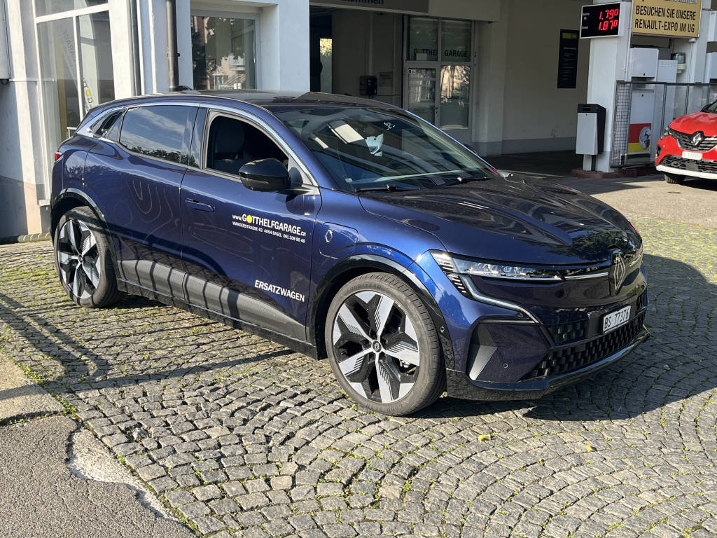 RENAULT Mégane E-Tech techno, Electric, Ex-demonstrator, Automatic - 2