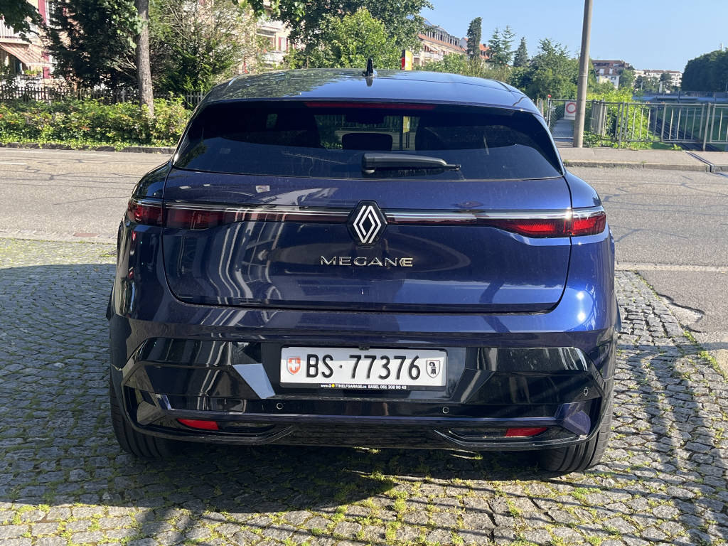 RENAULT Mégane E-Tech techno, Electric, Ex-demonstrator, Automatic - 3