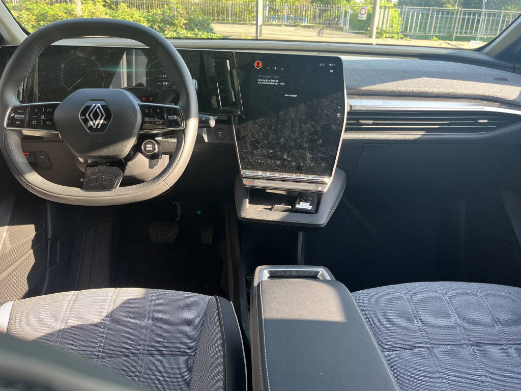 RENAULT Mégane E-Tech techno, Electric, Ex-demonstrator, Automatic - 5