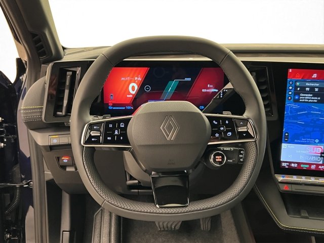 RENAULT Megane E-Tech iconic, Electric, Ex-demonstrator, Automatic - 7
