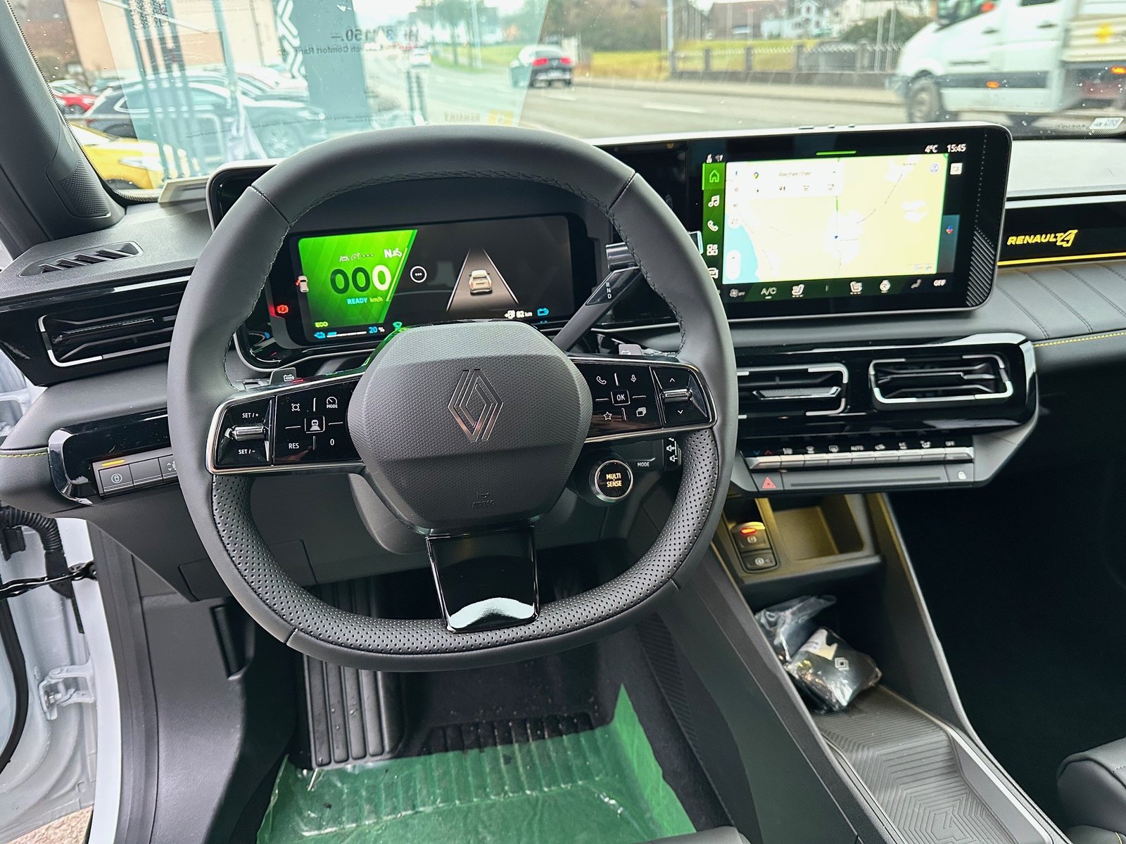 RENAULT R4 E-Tech Comfort Range 52 kWh Iconic, Electric, New car, Automatic - 7