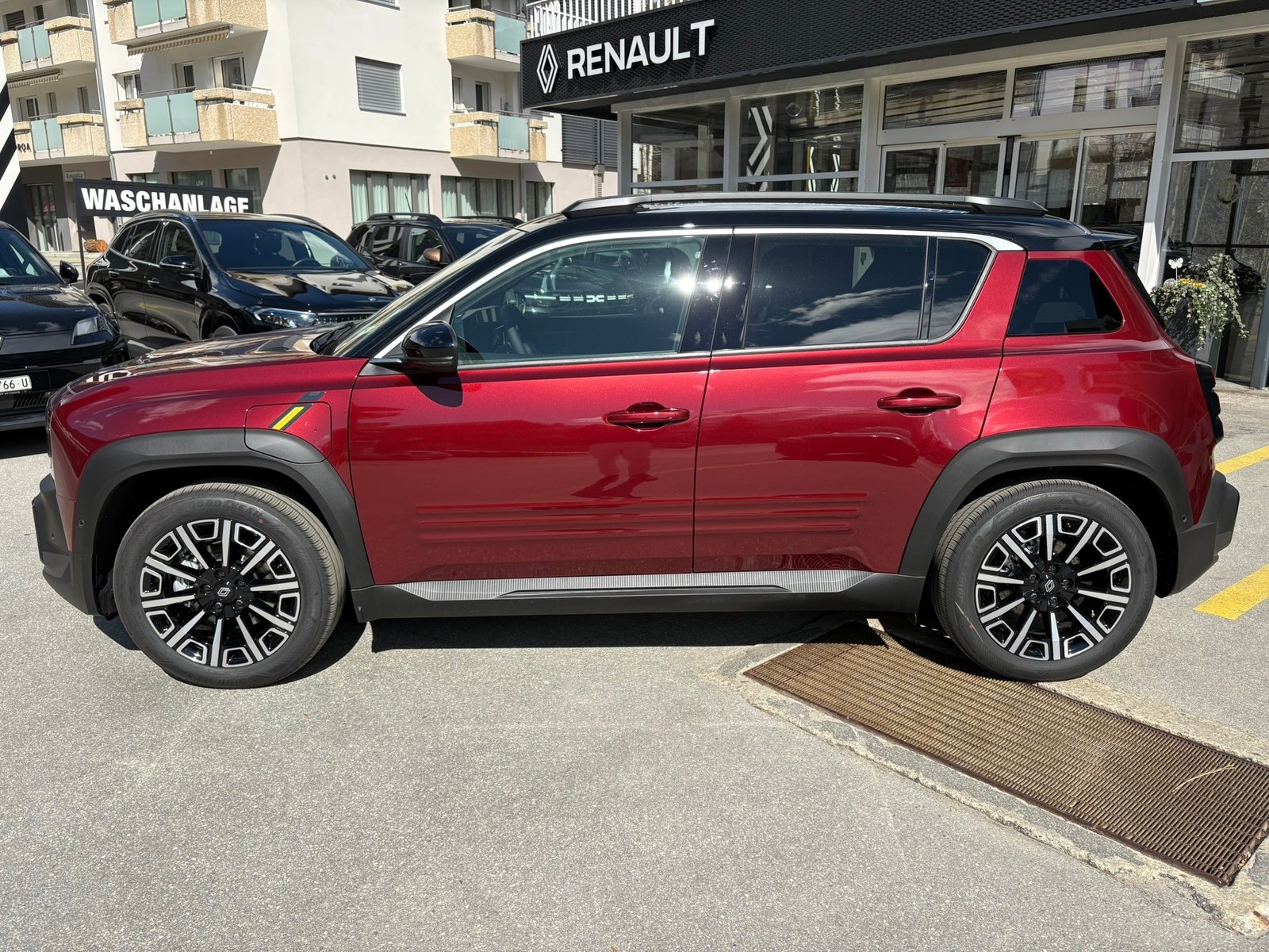 RENAULT R4 E-Tech CR 52kWh Iconic, Elettrica, Auto nuove, Automatico - 6
