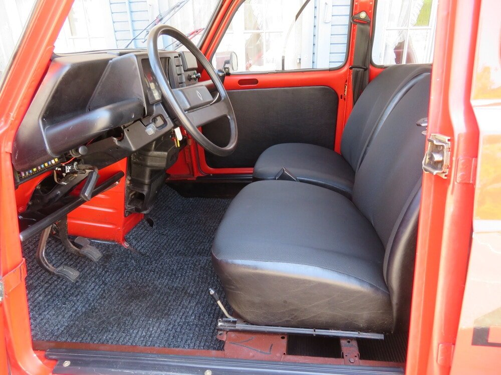 RENAULT R4 Sinpar, Petrol, Second hand / Used, Manual - 4