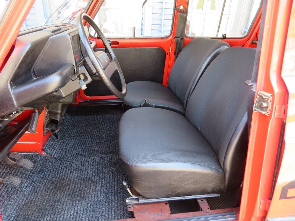 RENAULT R4 Sinpar, Petrol, Second hand / Used, Manual - 5