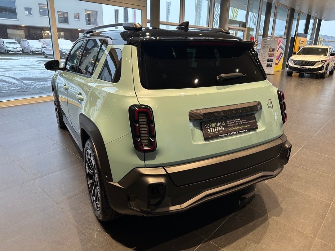 RENAULT R4 E-Tech Comfort Range 52 kWh Iconic, Electric, Second hand / Used, Automatic - 6