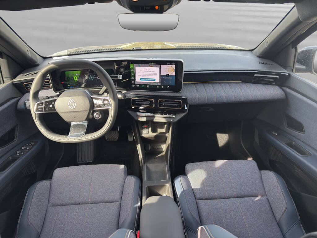 RENAULT R4 E-Tech Comfort Range techno, Electric, Pre-registered new car, Automatic - 5