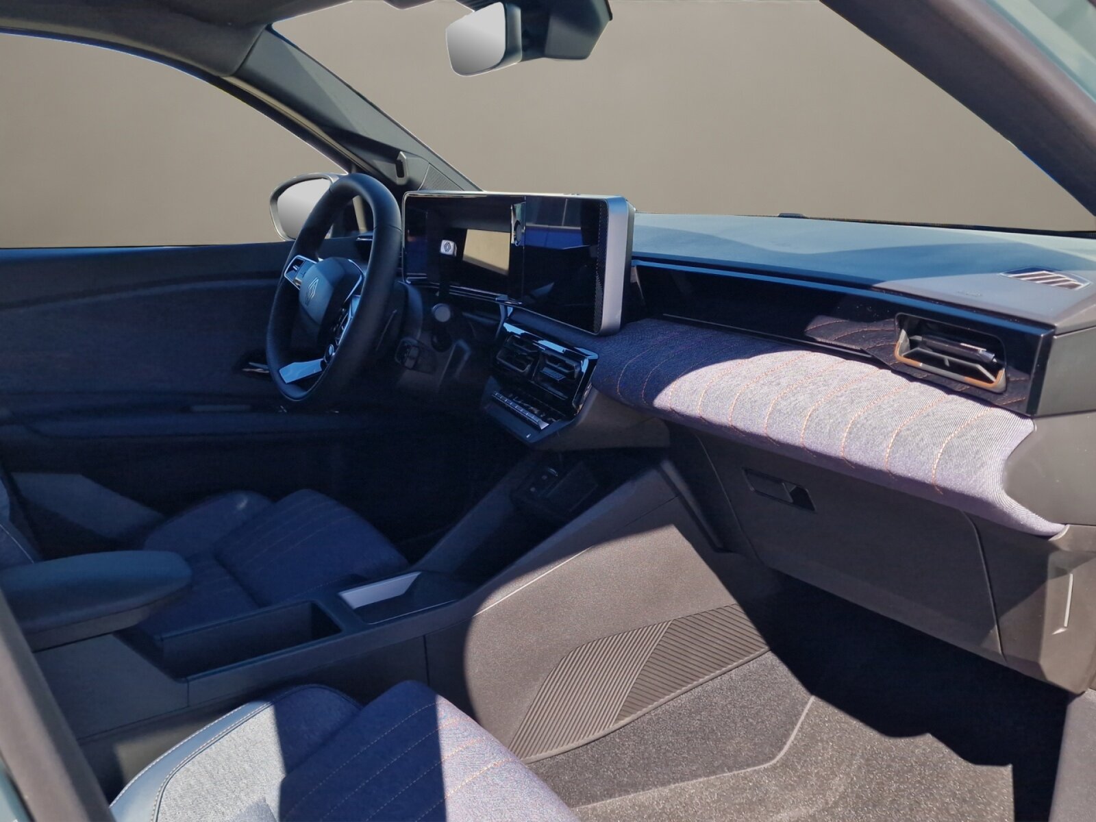 RENAULT R4 E-TECH ELECTRIC techno "plein sud®" 150PS Comfort Range , Elektro, Neues Fahrzeug mit Tageszulassung, Automatik - 7