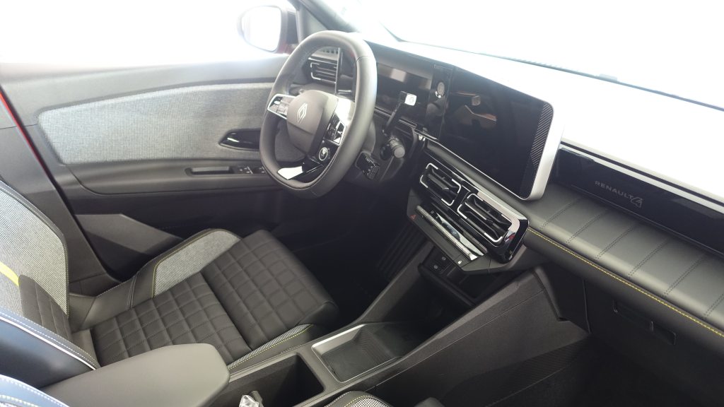 RENAULT R4 E-Tech Comfort Range iconic, Électrique, Voiture nouvelle, Automatique - 5