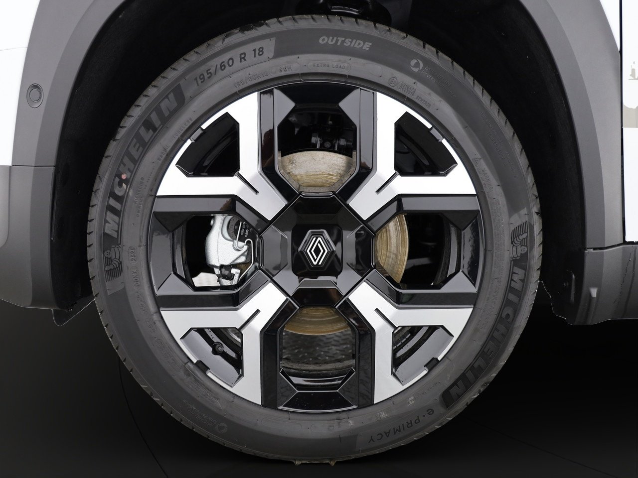 RENAULT R4 E-Tech Comfort Range techno, Elektro, Neuwagen, Automatik - 4