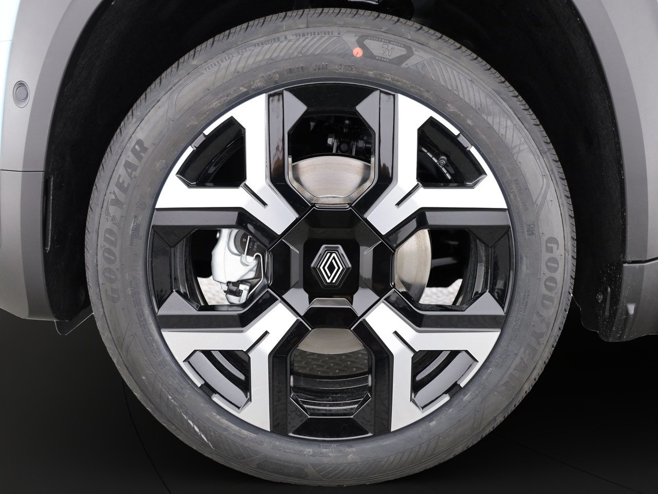 RENAULT R4 E-Tech Comfort Range techno, Elektro, Neuwagen, Automatik - 4