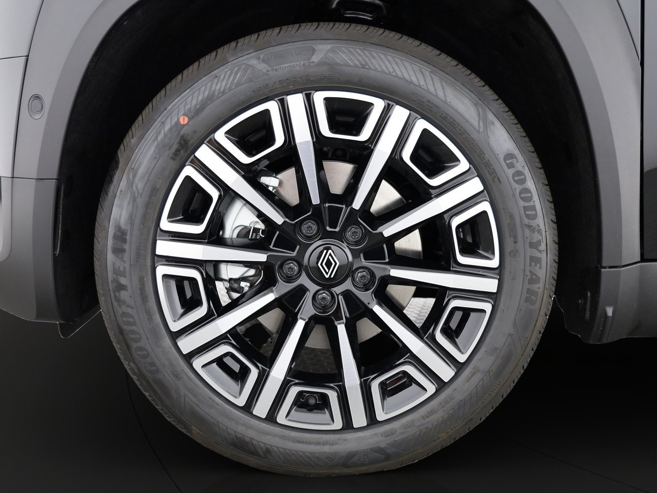 RENAULT R4 E-Tech Comfort Range iconic, Elettrica, Auto nuove, Automatico - 4