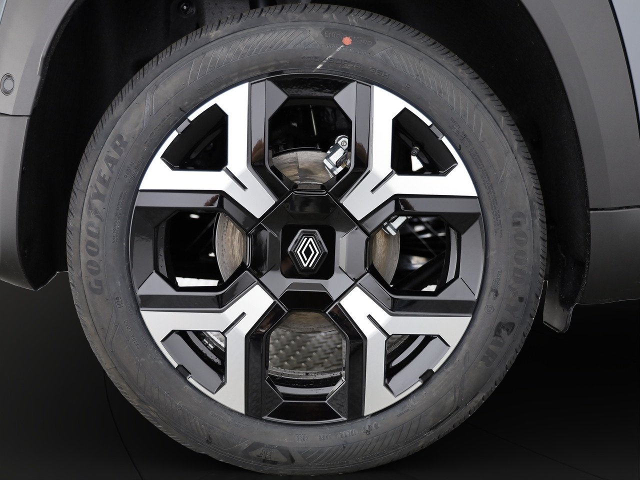 RENAULT R4 E-Tech Comfort Range techno, Elettrica, Auto nuove, Automatico - 4