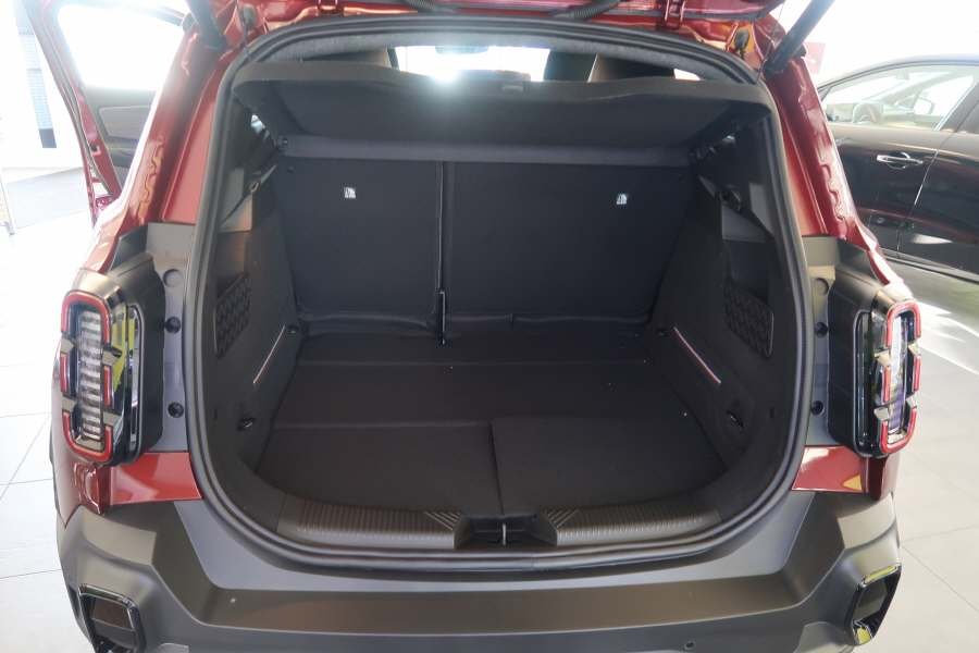 RENAULT R4 E-Tech Comfort Range techno, Électrique, Voiture nouvelle, Automatique - 6