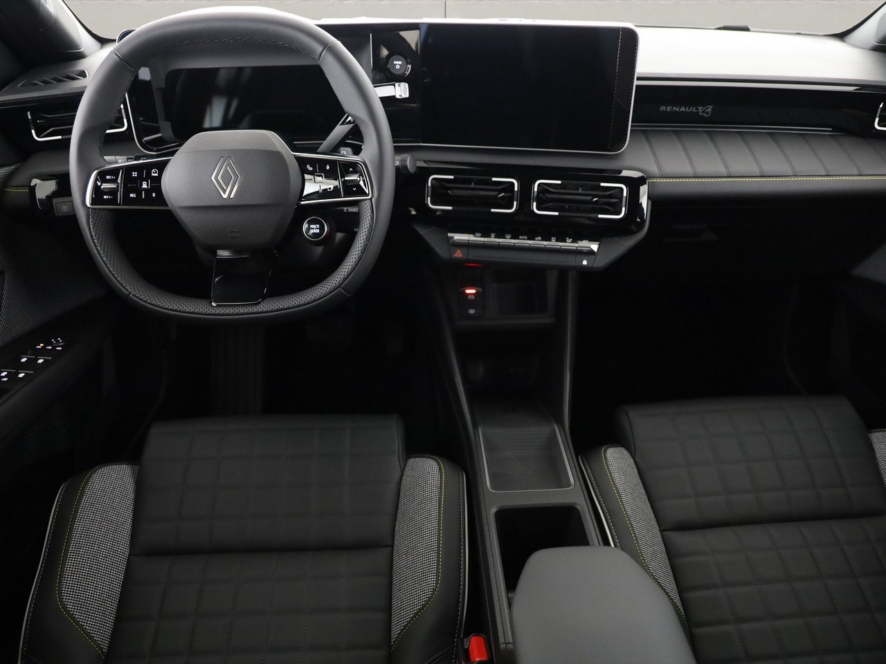 RENAULT R4 E-Tech Comfort Range iconic, Elektro, Neuwagen, Automatik - 6