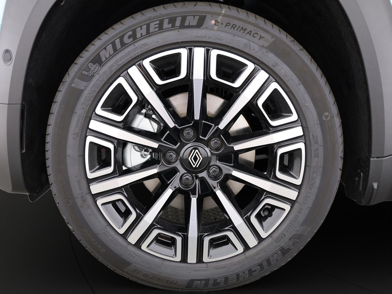 RENAULT R4 E-Tech Comfort Range iconic, Elettrica, Auto nuove, Automatico - 4