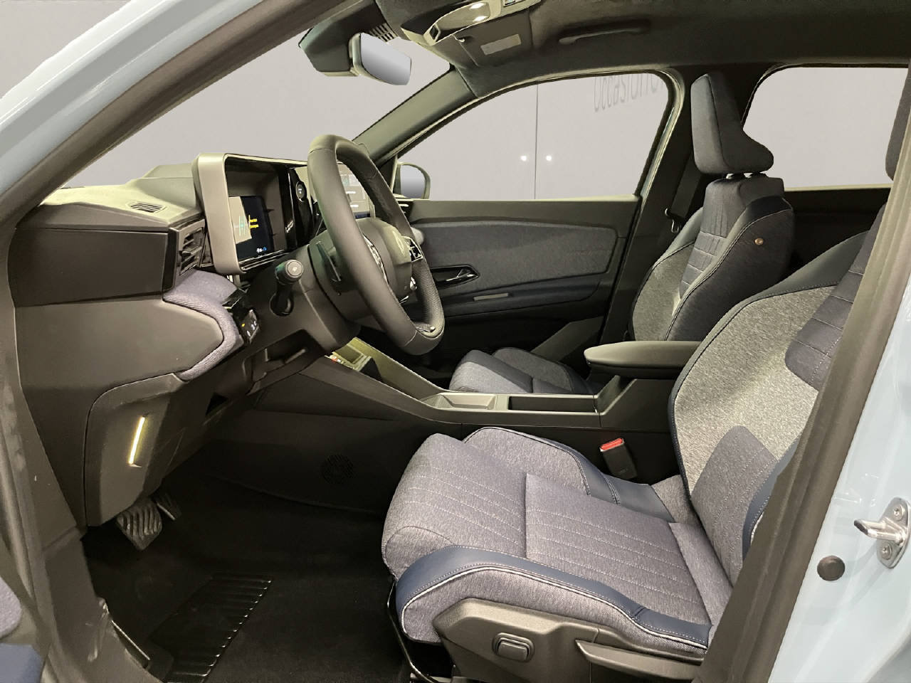 RENAULT R4 E-Tech Comfort Range techno, Elektro, Neuwagen, Automatik - 5