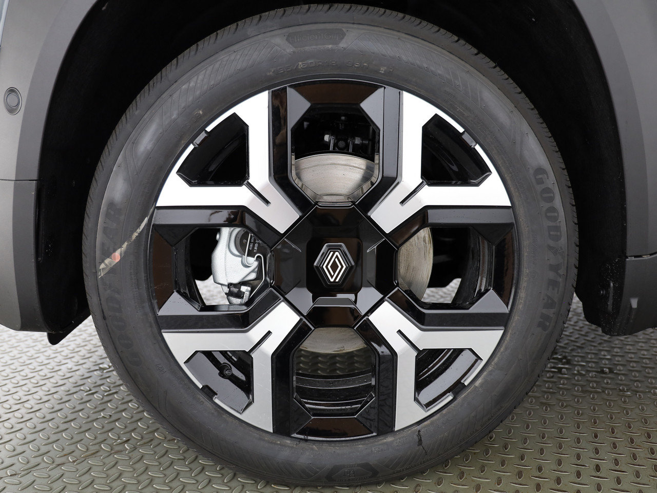 RENAULT R4 E-Tech Comfort Range techno, Elettrica, Auto nuove, Automatico - 4