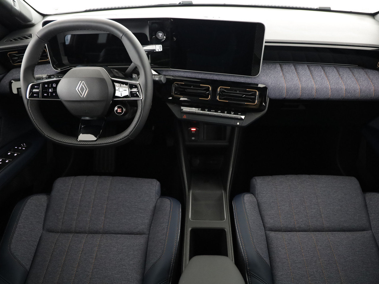 RENAULT R4 E-Tech Comfort Range techno, Elettrica, Auto nuove, Automatico - 5
