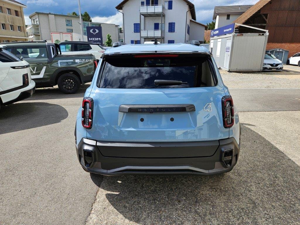 RENAULT R4 E-Tech Comfort Range techno, Electric, New car, Automatic - 5