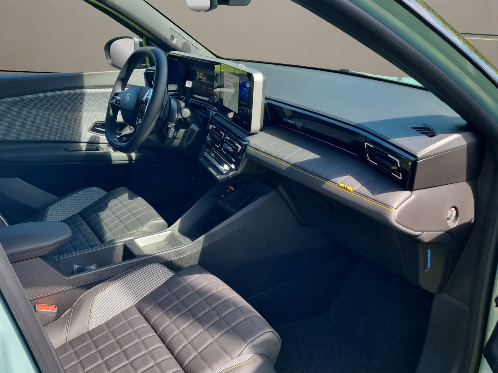 RENAULT R4 E-TECH ELECTRIC iconic 150PS Comfort Range, Électrique, Voiture nouvelle, Automatique - 6