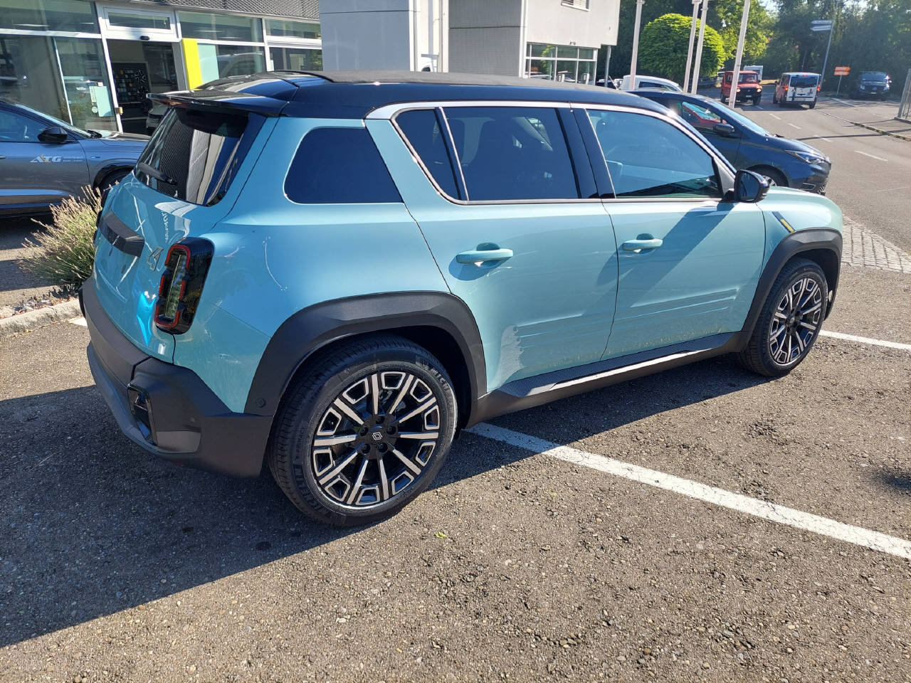RENAULT R4 E-Tech Comfort Range plein sud iconic, Elektro, Neuwagen, Automatik - 5