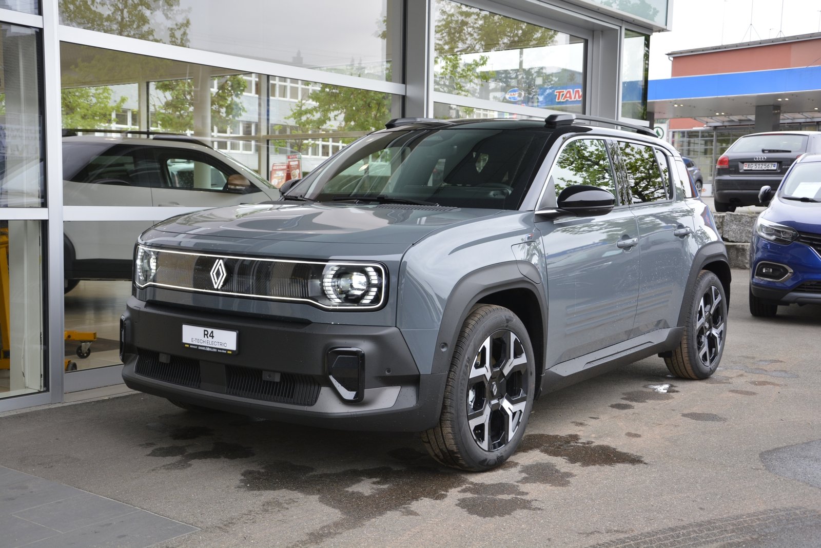 RENAULT R4 E-TECH ELECTRIC techno 150PS