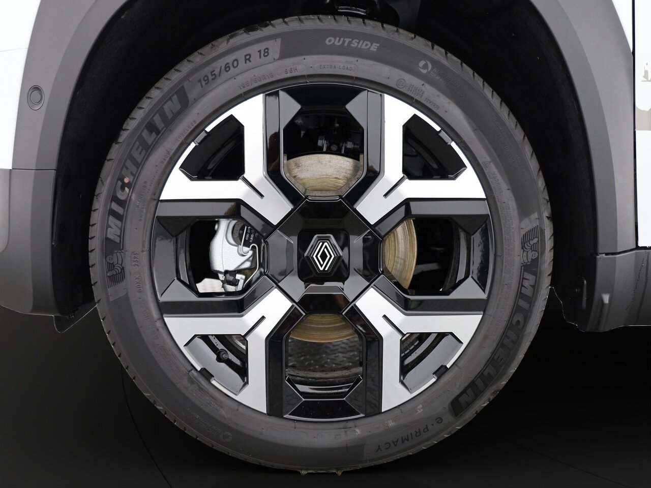 RENAULT R4 E-Tech Comfort Range techno, Elettrica, Auto nuove, Automatico - 4