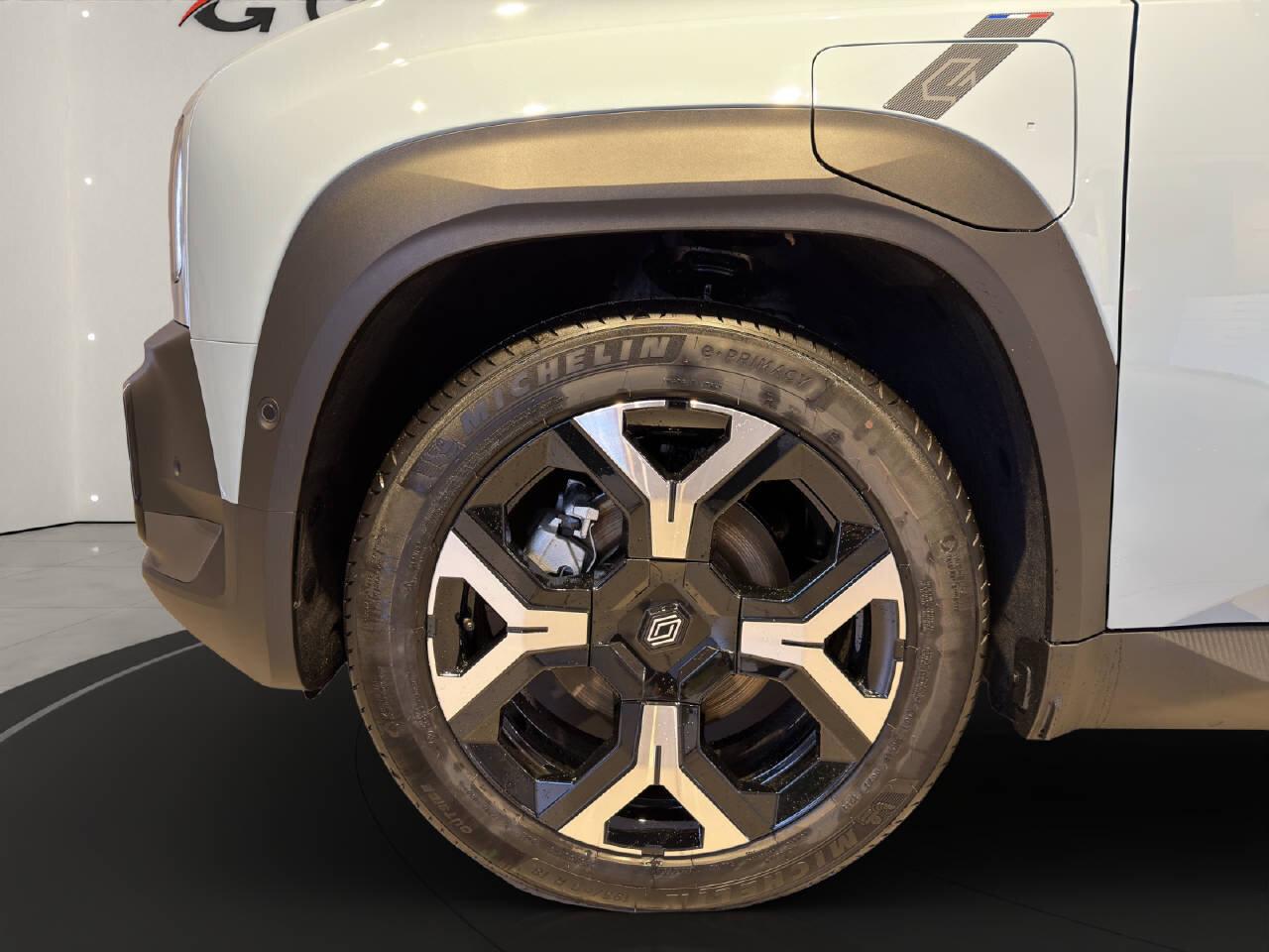 RENAULT R4 E-Tech Comfort Range techno, Elettrica, Auto nuove, Automatico - 4